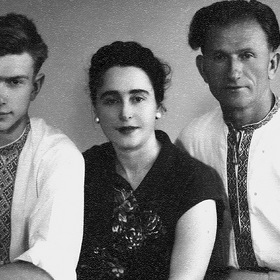   1959 